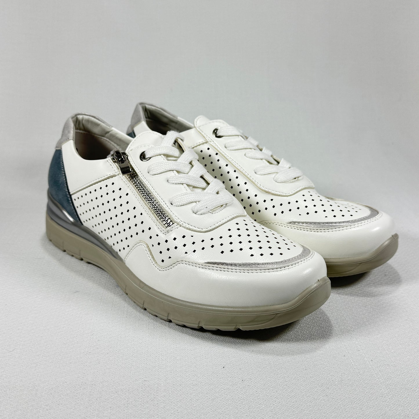 VICMART WHITE 716-2
