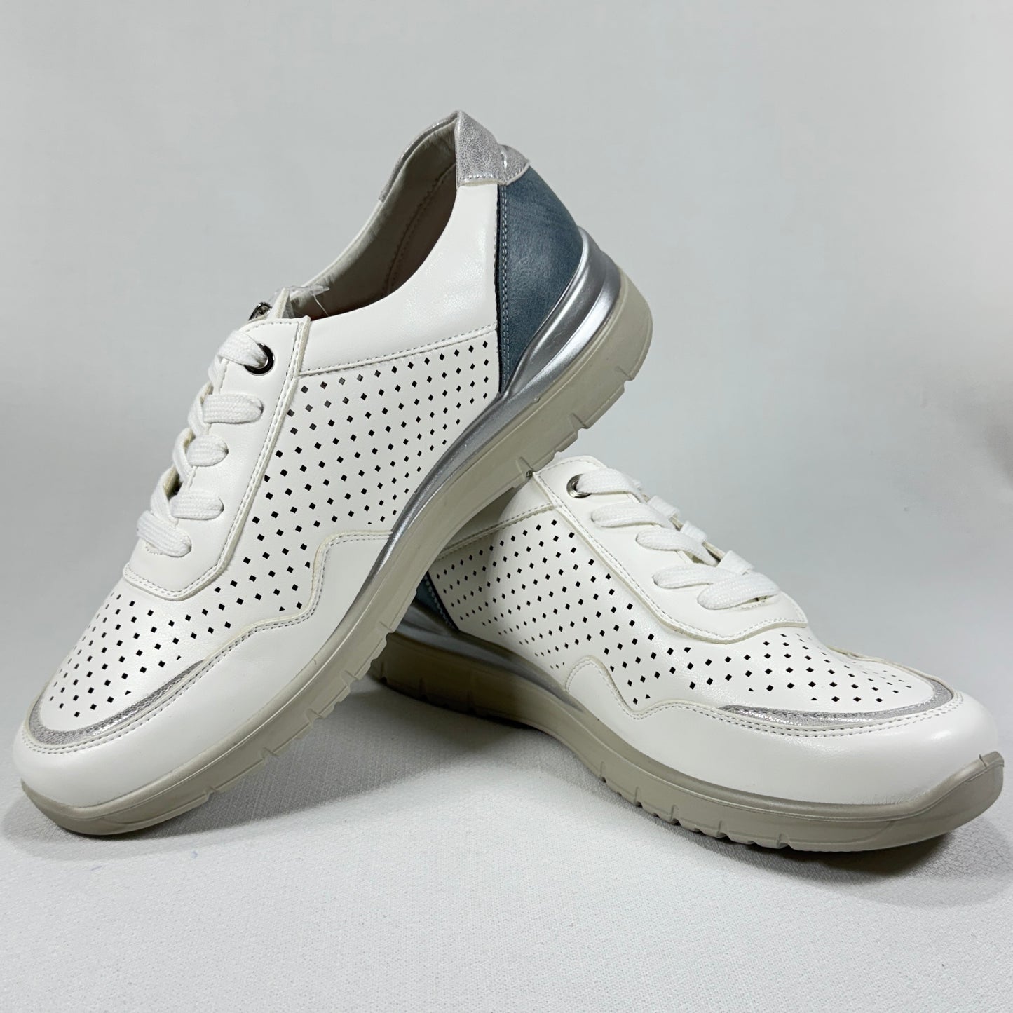 VICMART WHITE 716-2