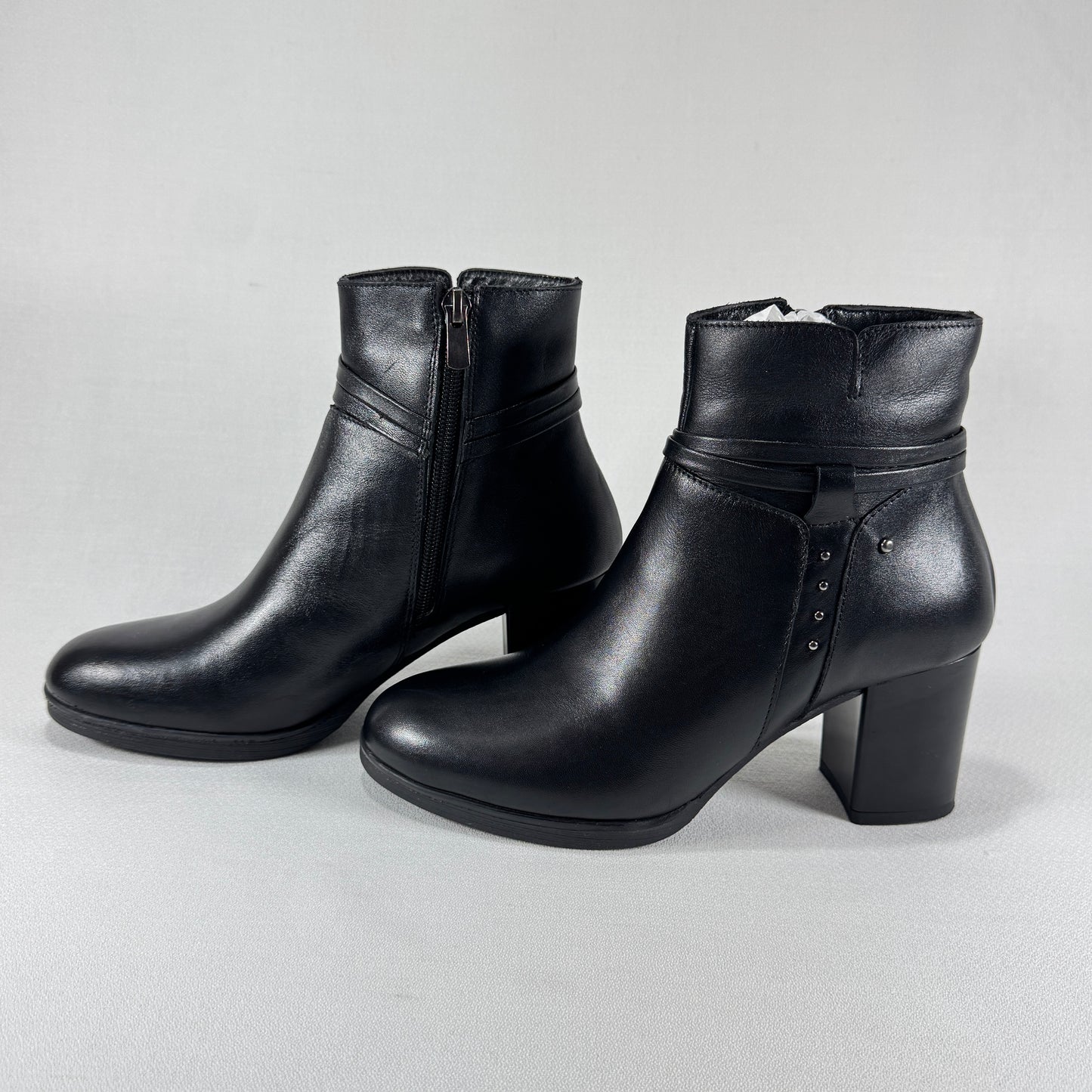 48+ HOURS BOTIN TACÓN PIEL NEGRO