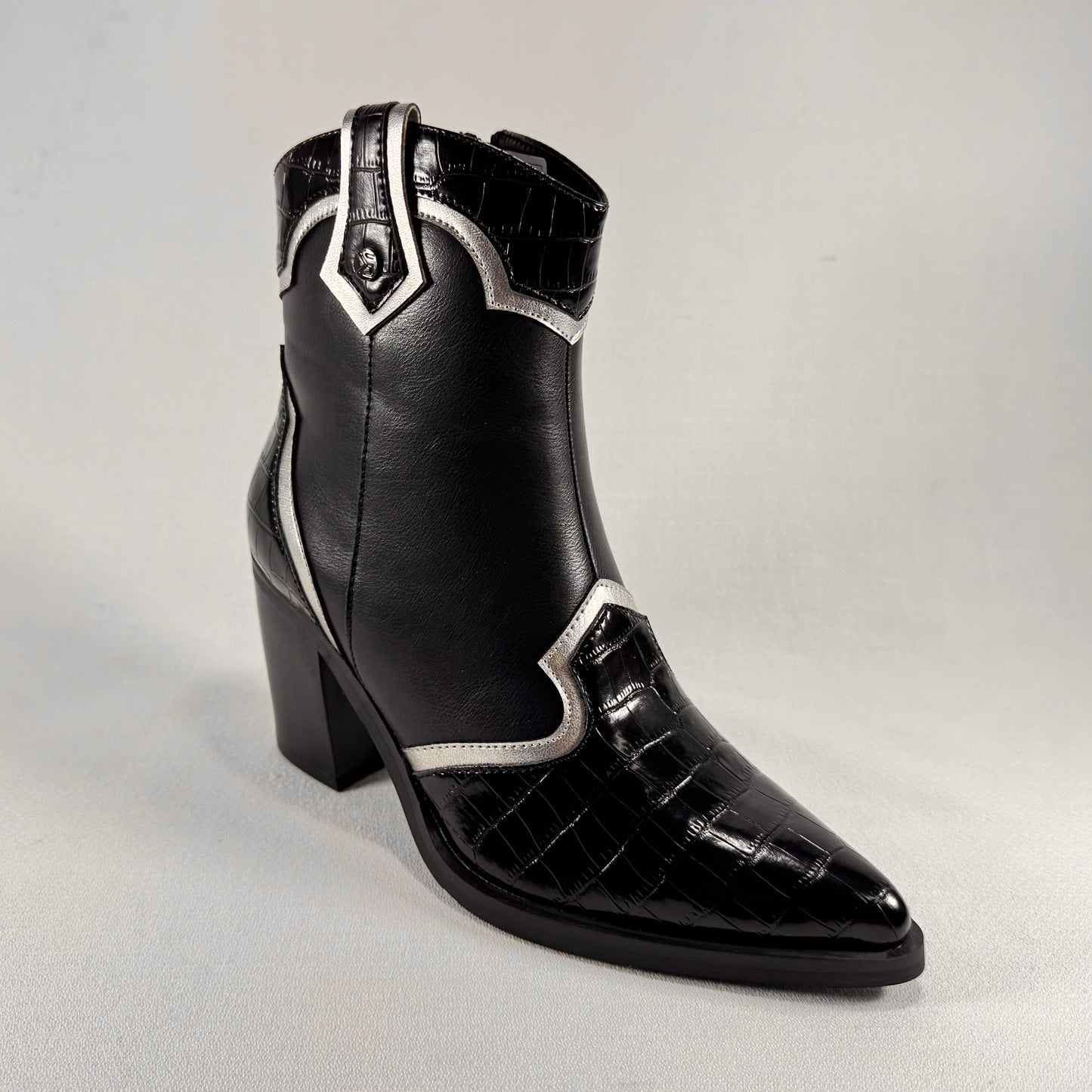 BOTINES CAMPEROS ETIKA LYSS 110526