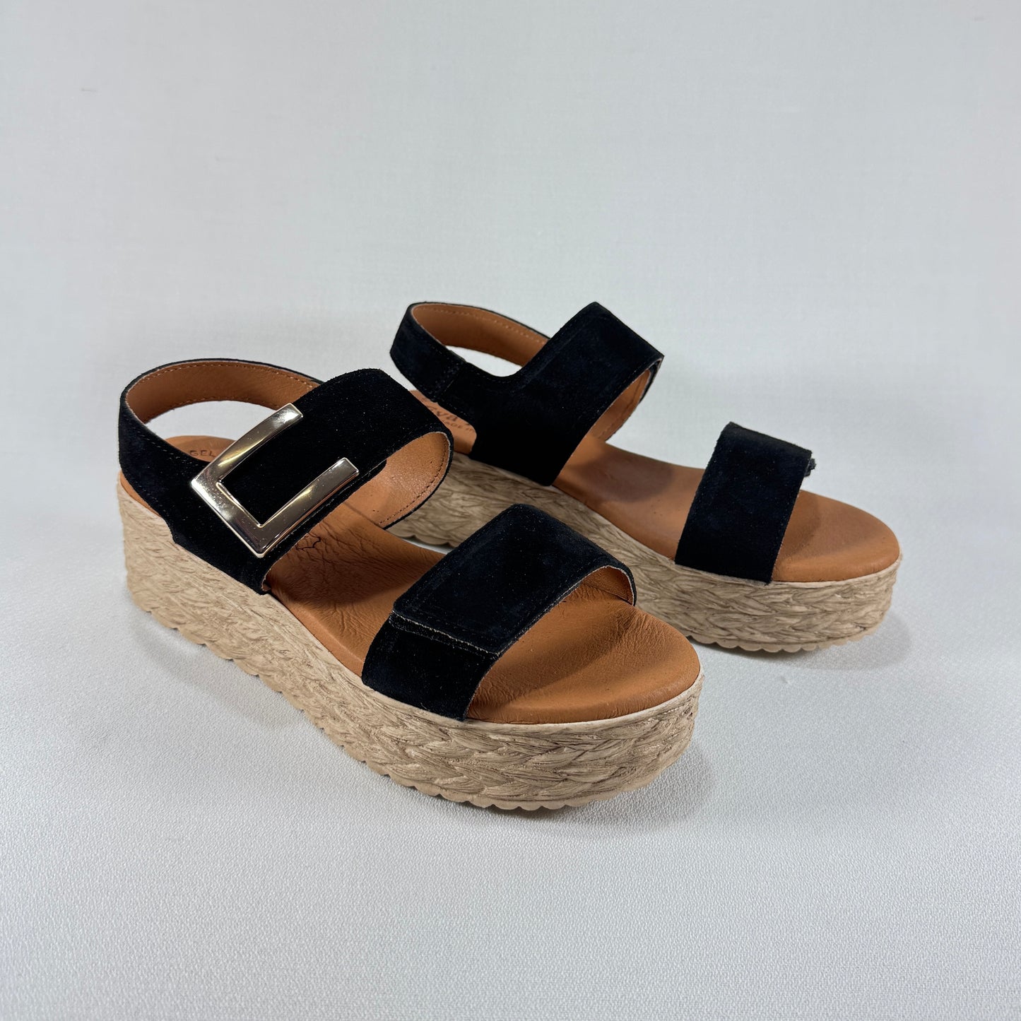 SANDALIA CUÑA SERRAJE NEGRO EVA FRUTOS 724
