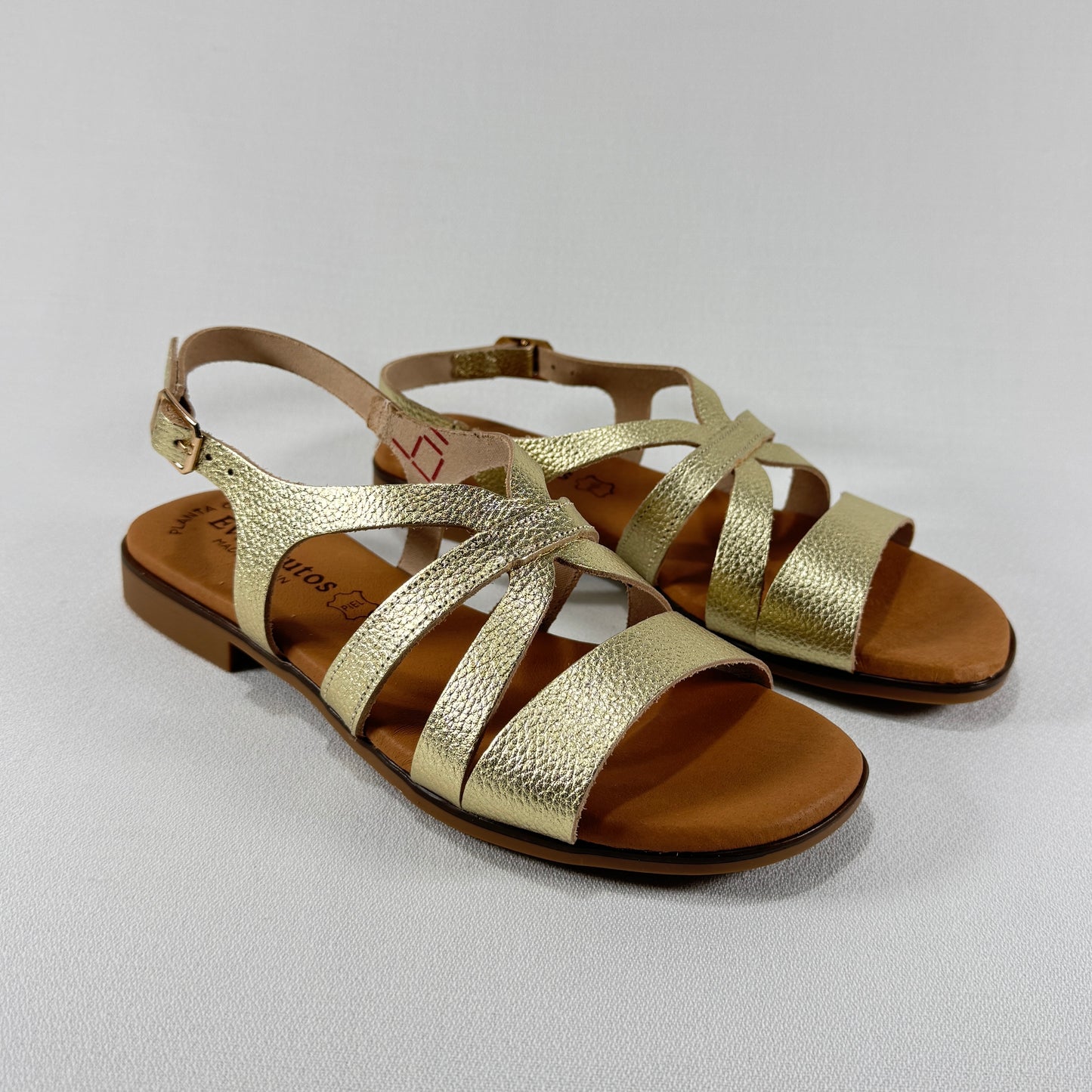 SANDALIA TIRAS GRABADO ORO EVA FRUTOS 3060