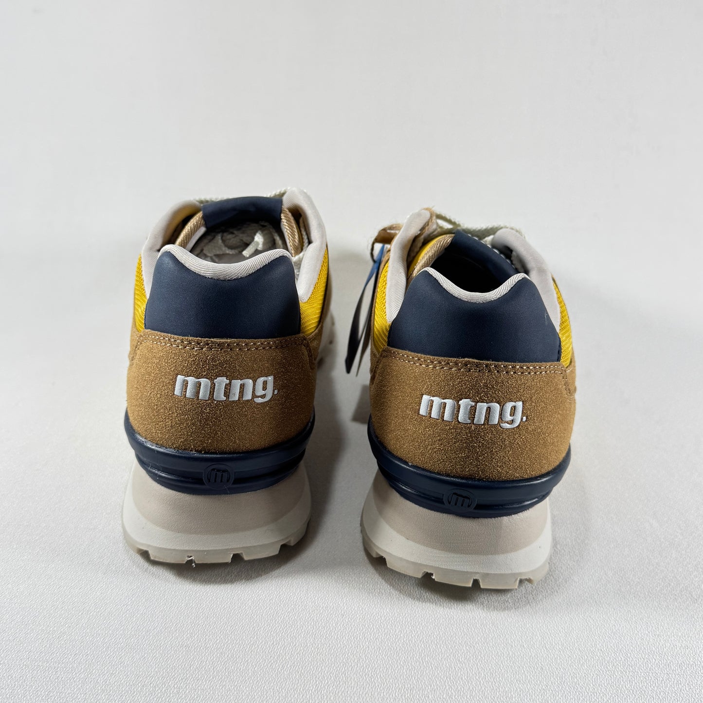ZAPATOS HOMBRE MUSTANG 84711 TAUPE MOSTAZA