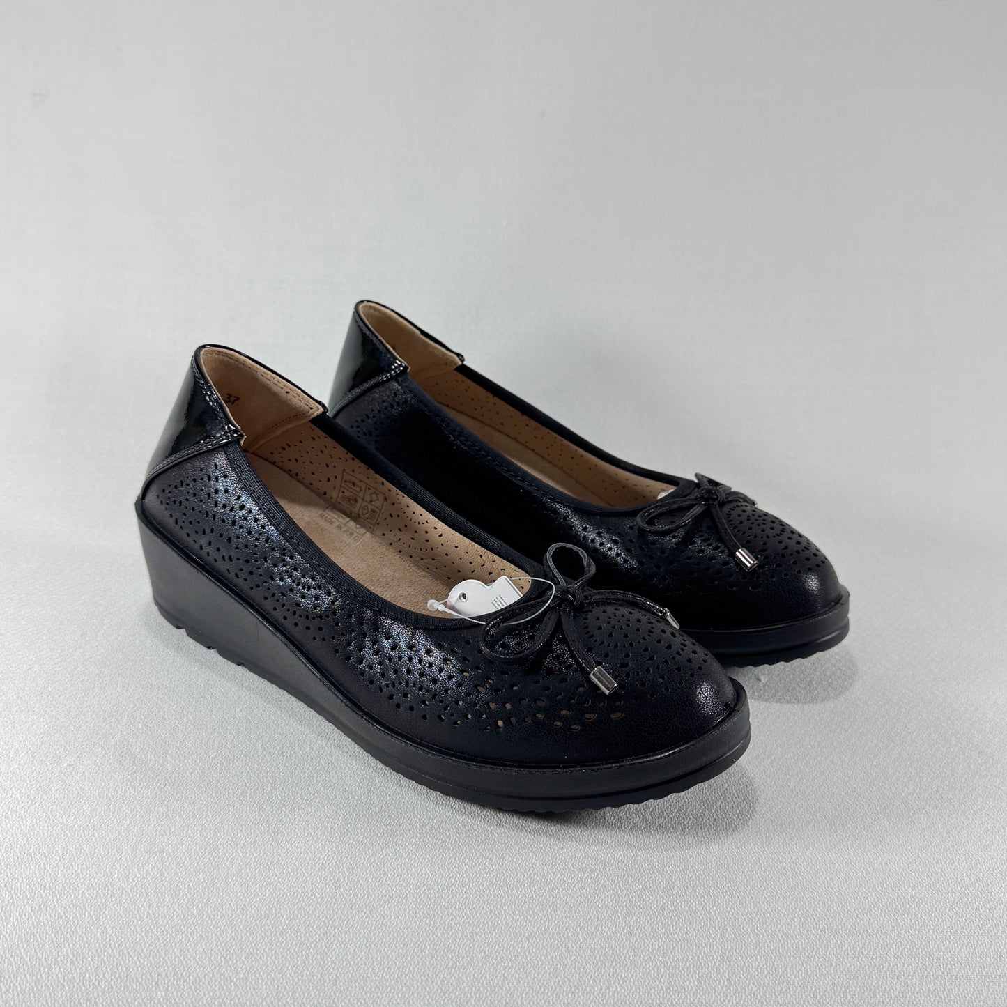 MANOLETINA CUÑA COMFORT PIES BL26044 BLACK