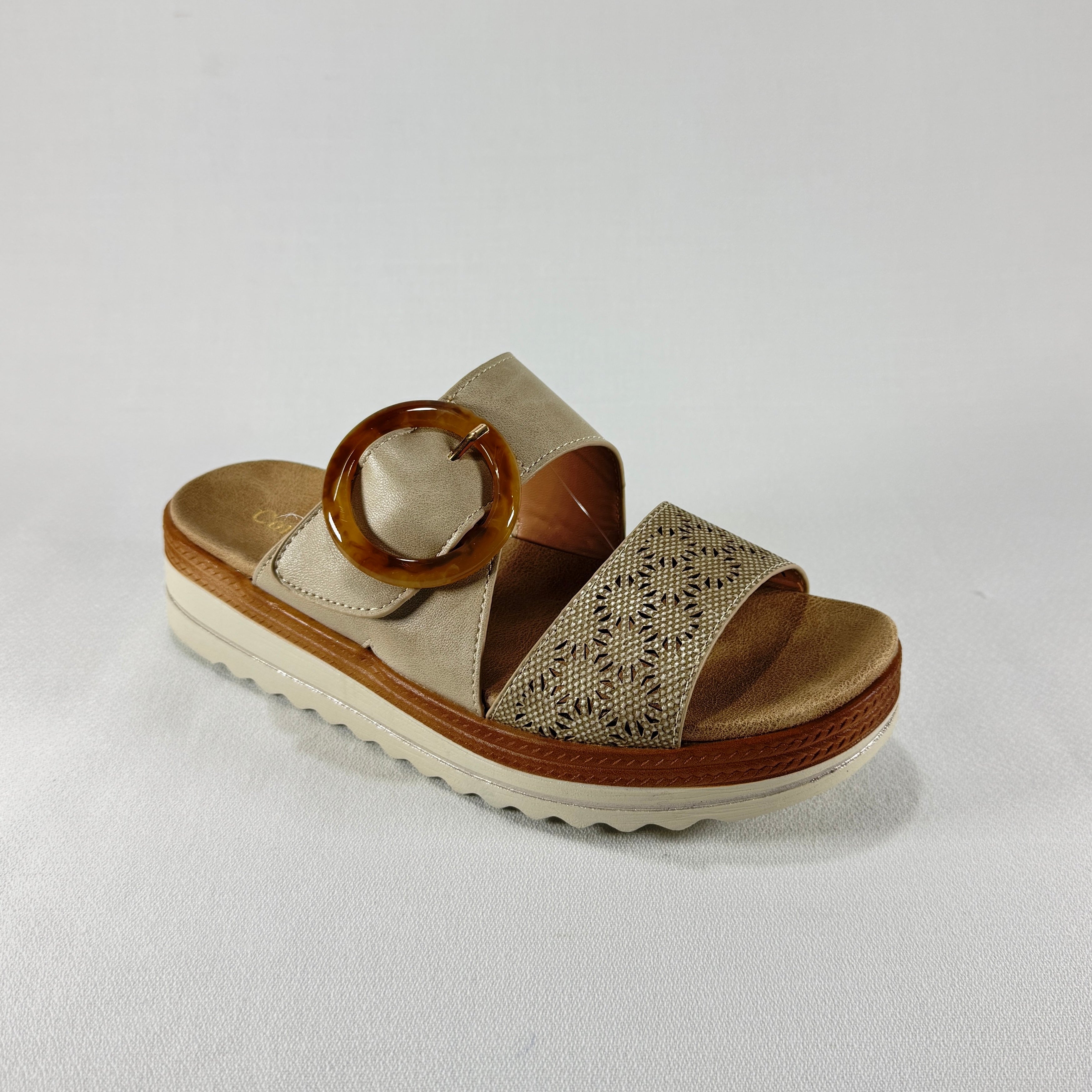 SANDALIA VELCRO COMFORT PIES BL2609-1 BEIG