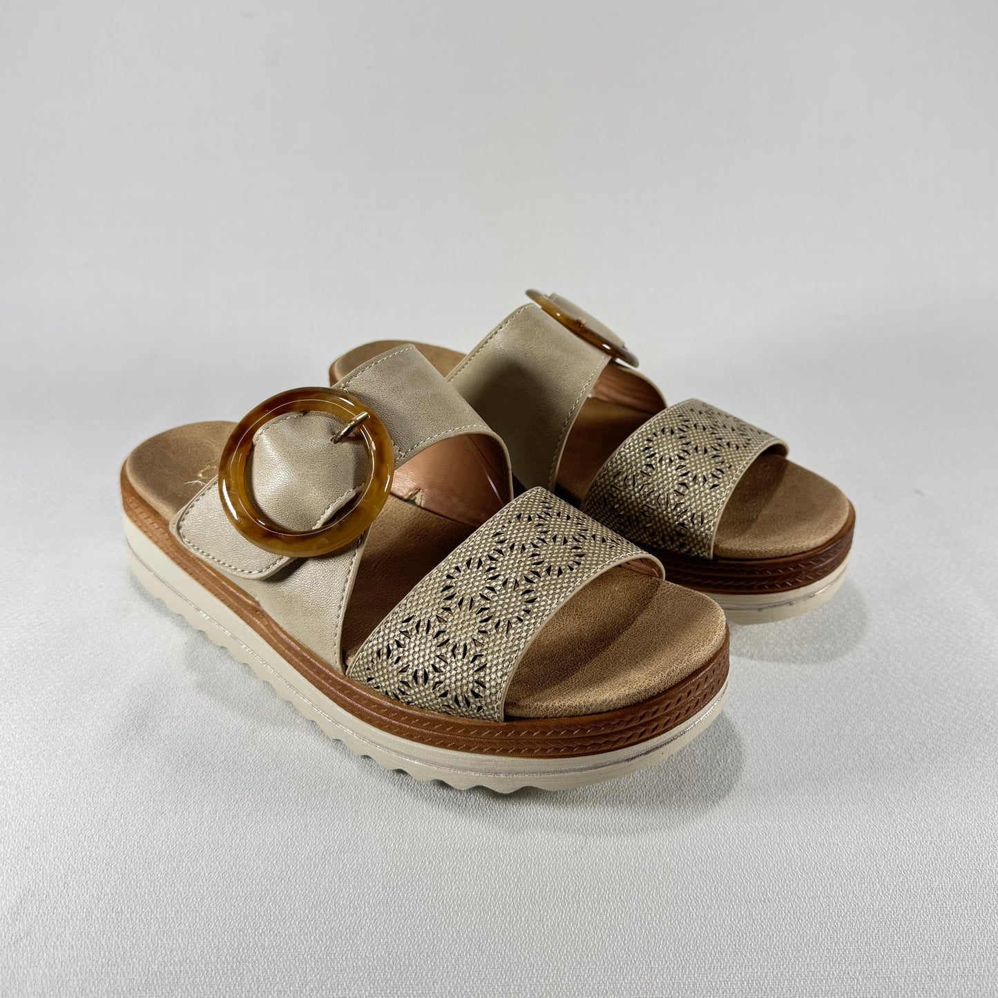 SANDALIA VELCRO COMFORT PIES BL2609-1 BEIG