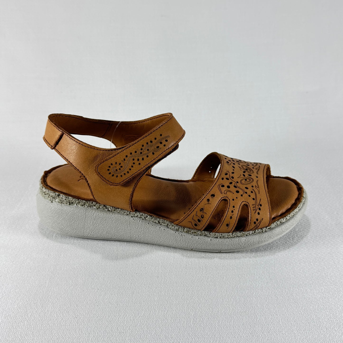 SANDALIA LASER CUERO 30TREINTAS L-1414 TAN